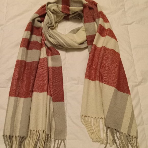 GAP extra large plaid blanket scarf